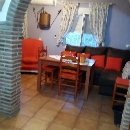 Cortijo El Alcarreno * 프리질리아나
