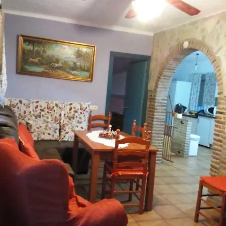 Cortijo El Alcarreno * 프리질리아나